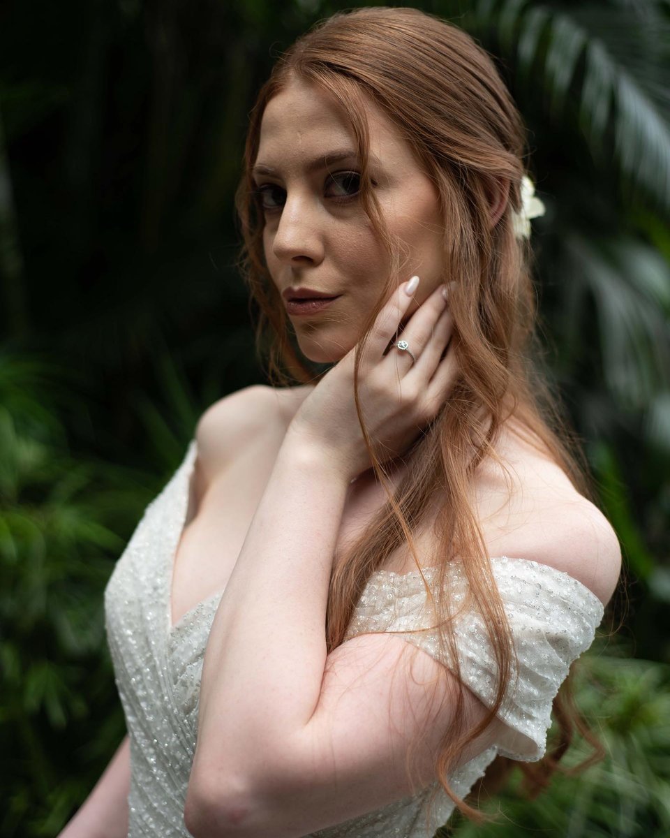 Bridal Portrait makeup by Susan Lin